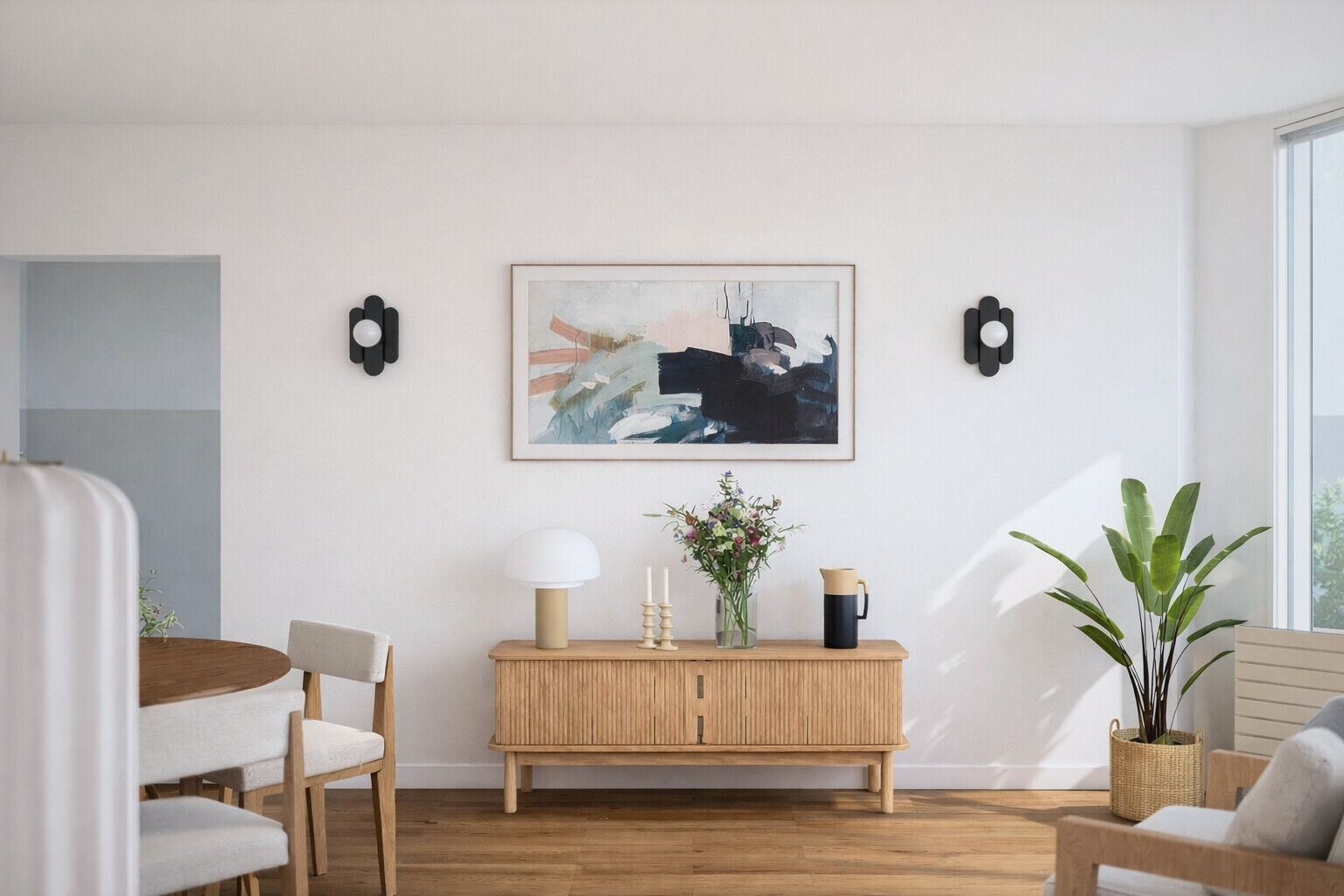 Buffet en bois clair dans le séjour